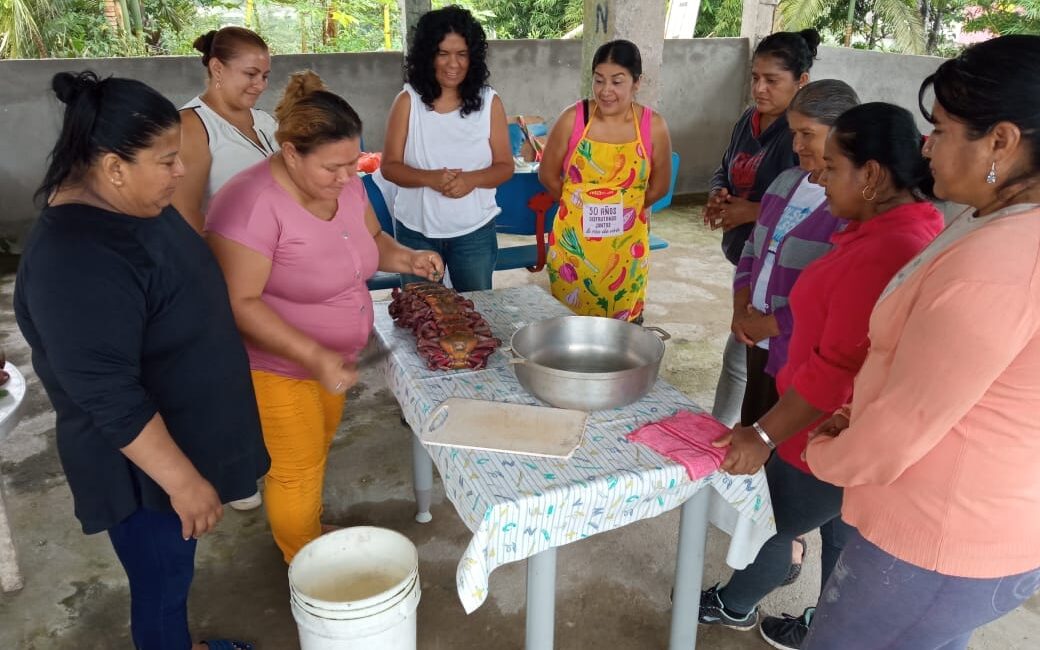 Elaboración de plato típico